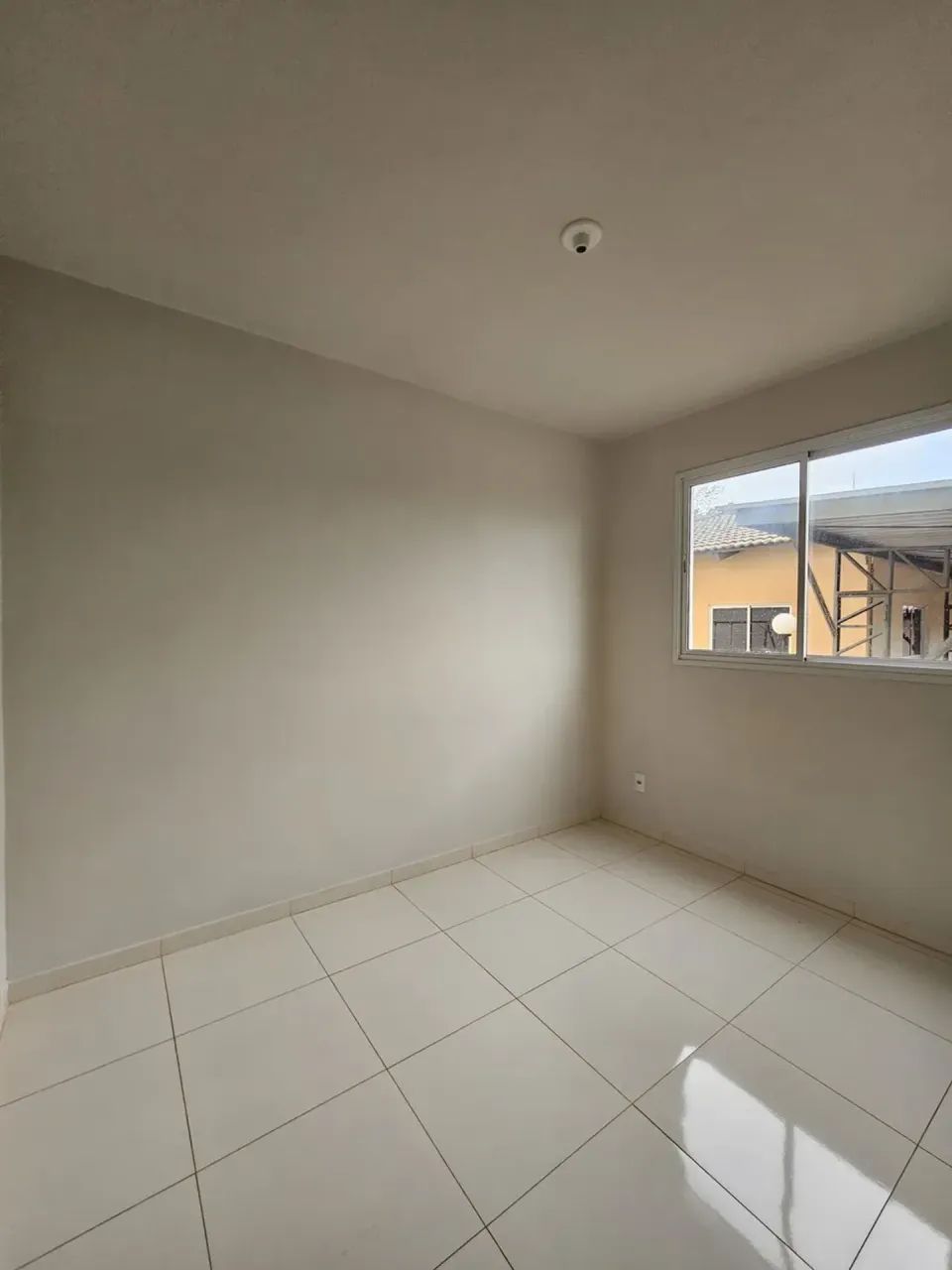 Apartamento 2/4 sendo uma suite por 320K - Foto 5