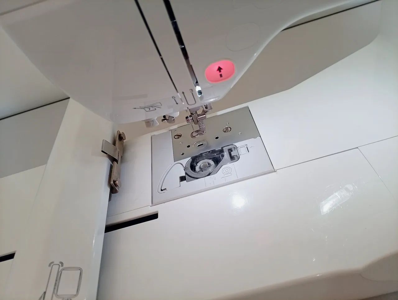 Máquina de Bordado Brother PE810L - Foto 4