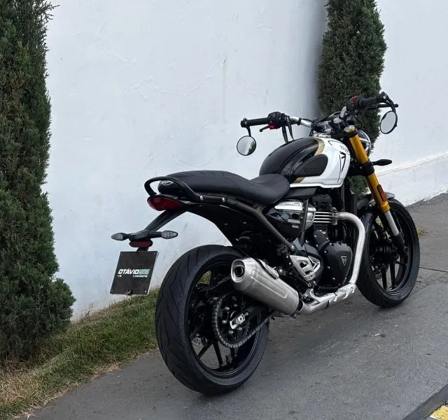 Triumph SPEED 400 2026 - Foto 3