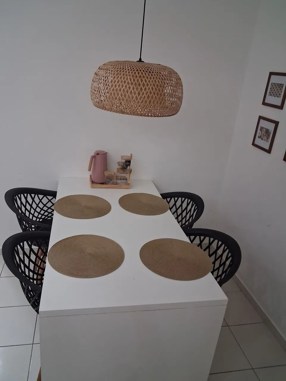 Mesa branca  em MDF 