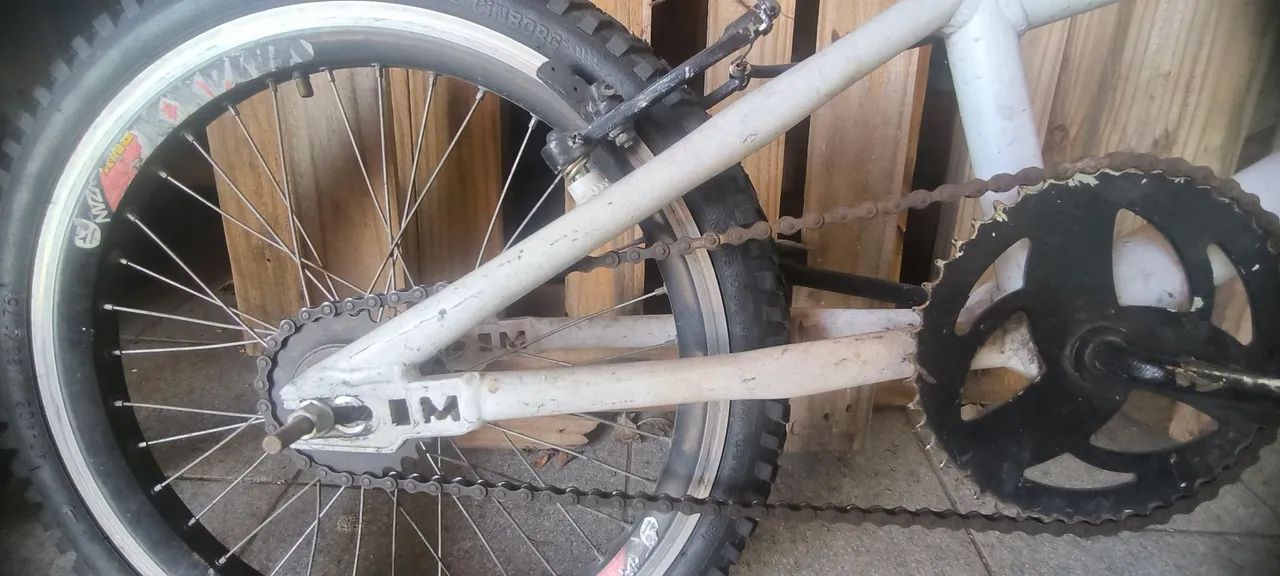 Bicicleta aro 20 e aro 16 - Foto 3