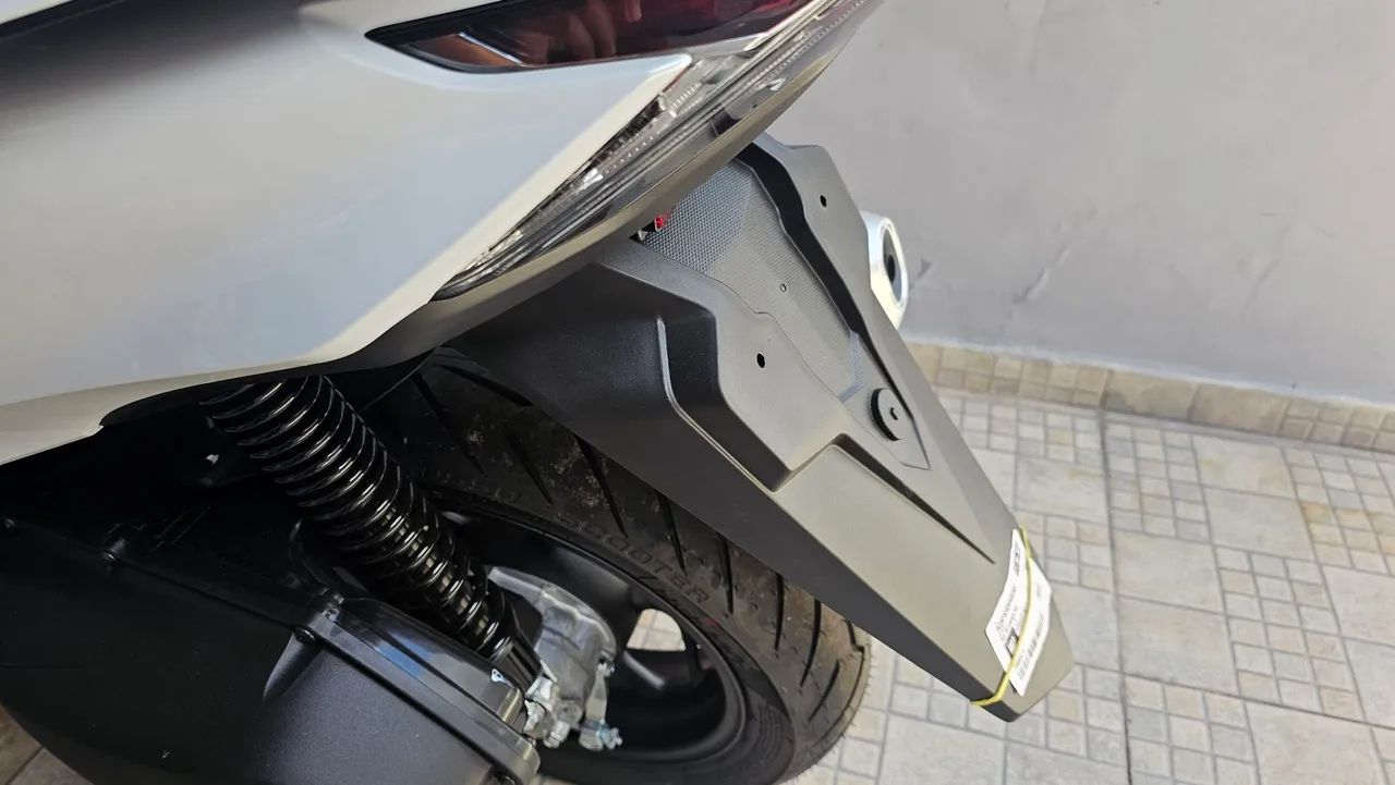 Honda pcx zero km. Emplacada - Foto 3