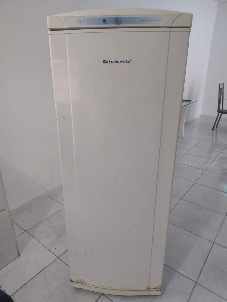 Geladeira continental 