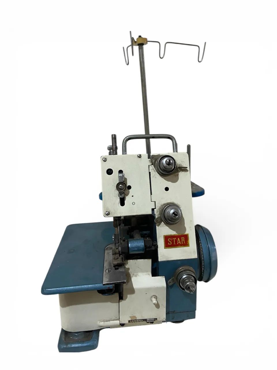 Máquina Overlock Star