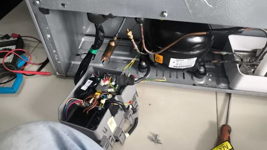 Conserto de Geladeira Inverter Brastemp, Consul e Electrolux - Foto 2