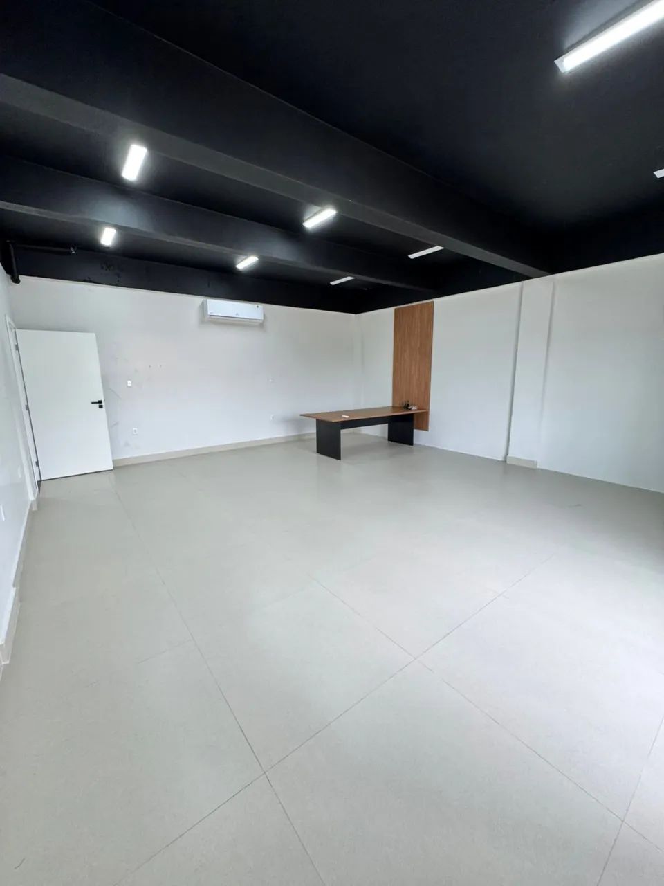 ALUGO SALA EM PRÉDIO - Foto 3