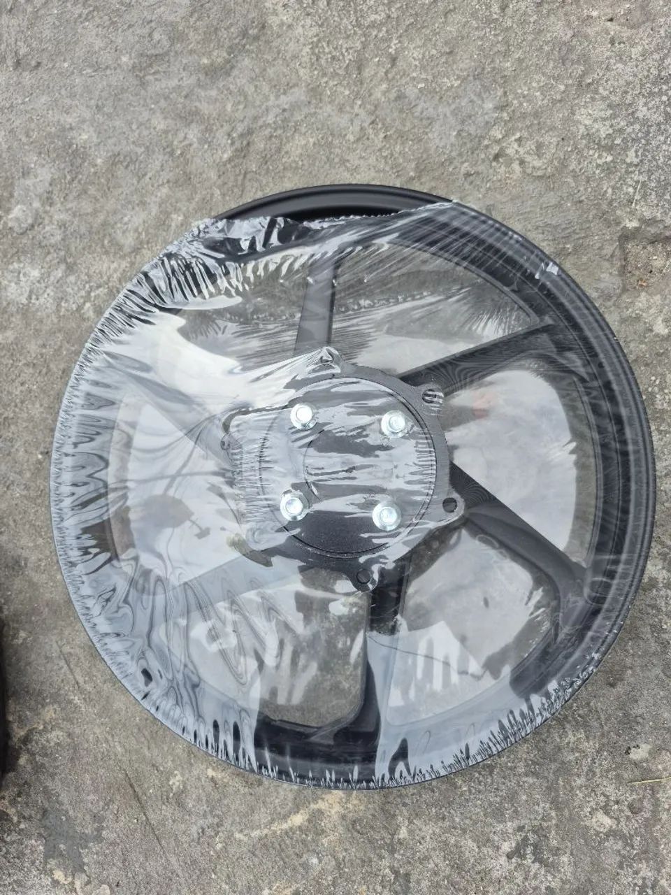 Vendo jogo de rodas de Bros 160 freio a disco  - Foto 4