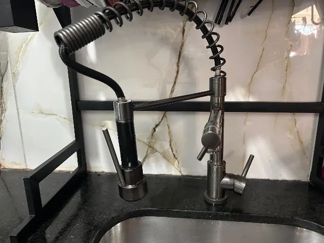 Pia mármore+ fogão cok top + torneira  - Foto 4