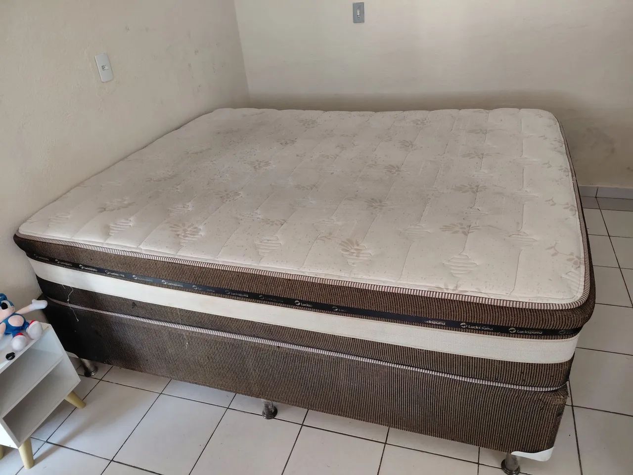 Cama King Size mola ensacada