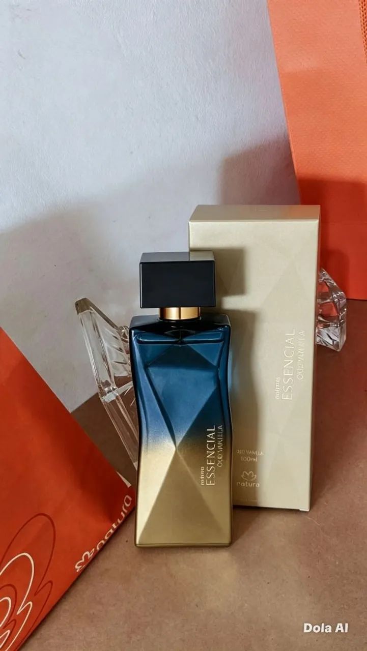 DEO PARFUM ESSENCIAL OUD  - Foto 2