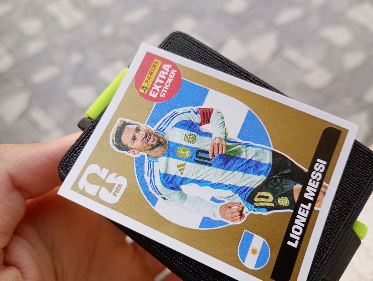 Figurinha Messi Extra Sticker Ouro Gold - Copa 2026 Panini - Foto 4