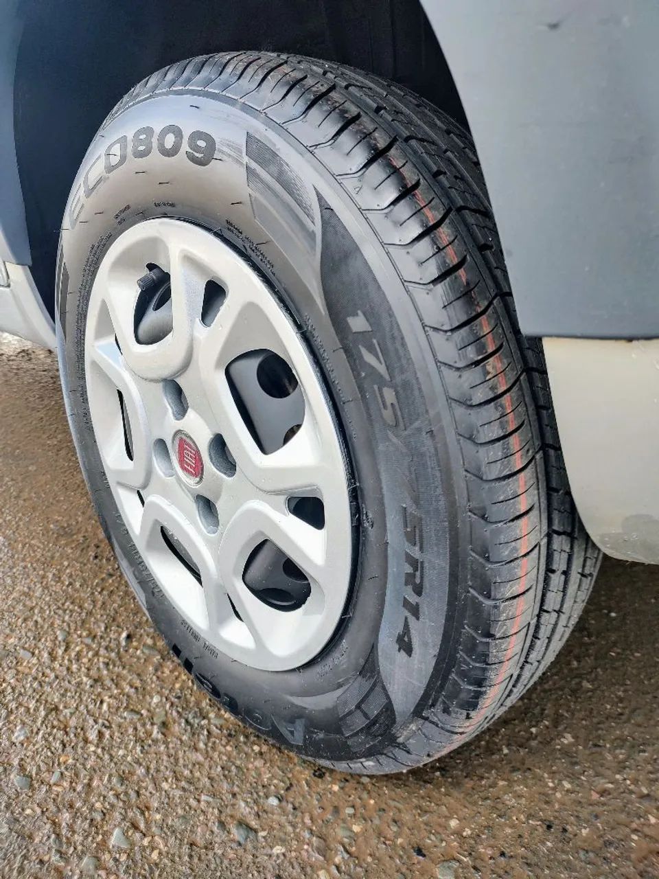 Fiat Uno WAY 1.0 Flex 6V 5P 2019 - Foto 14