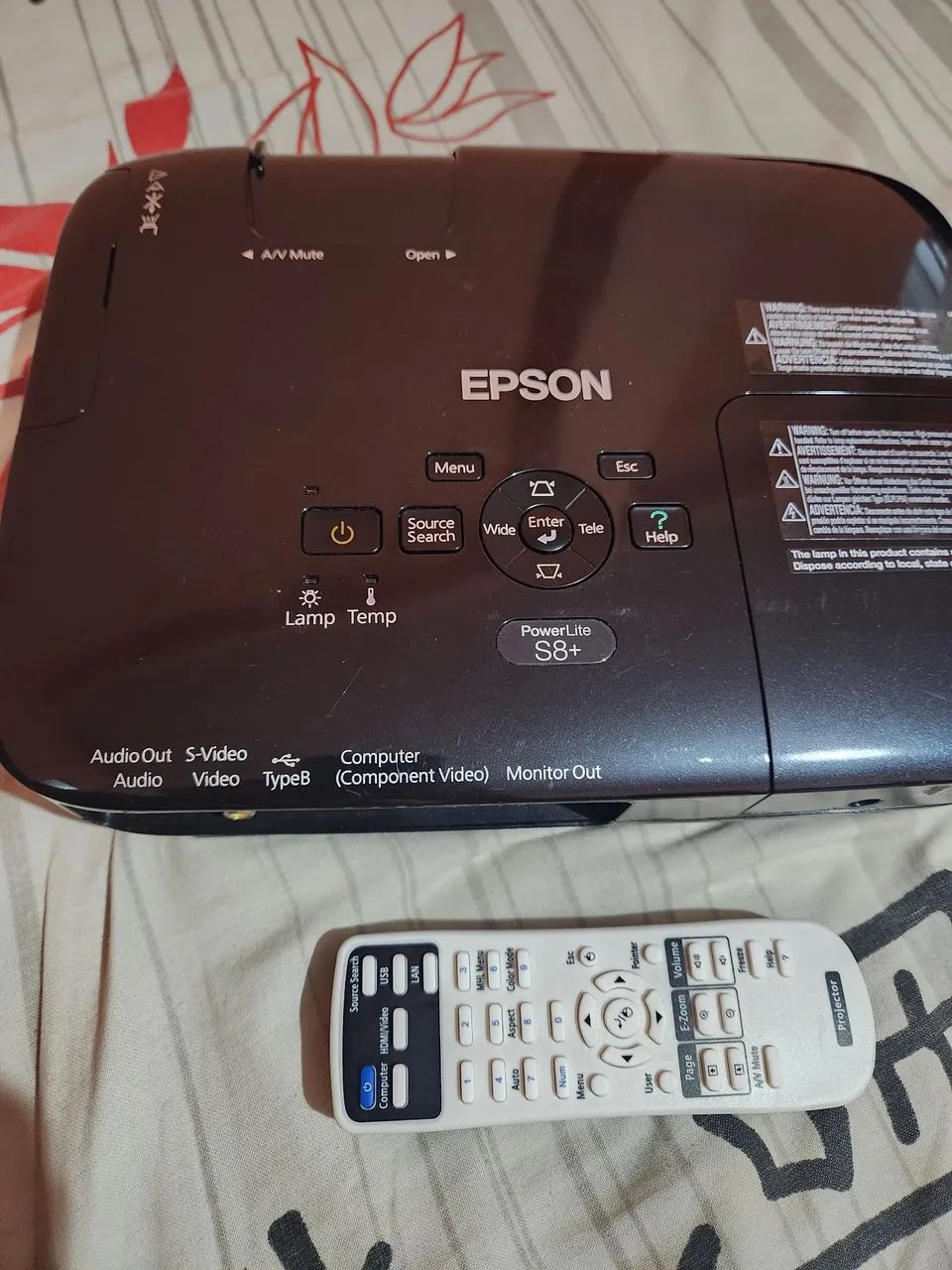 Projetor epson powerlite s8 DEFEITO  - Foto 4