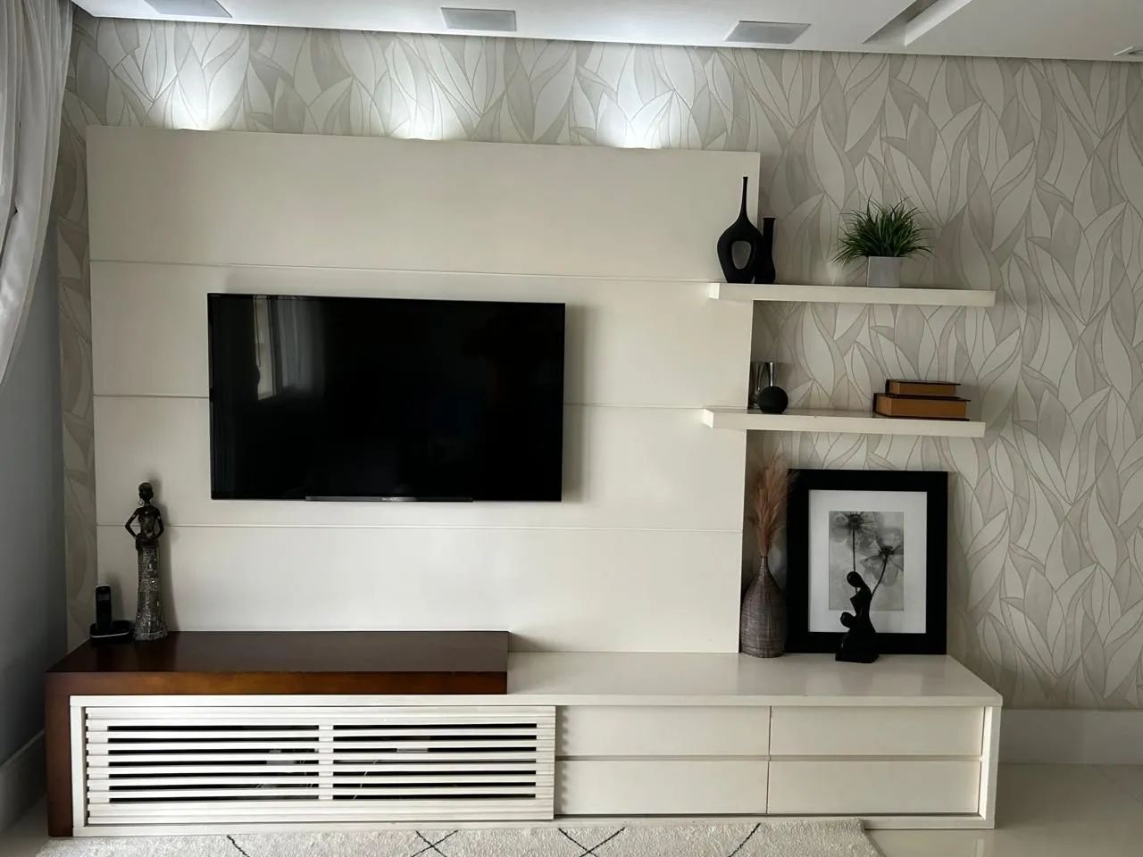 Rack com painel 