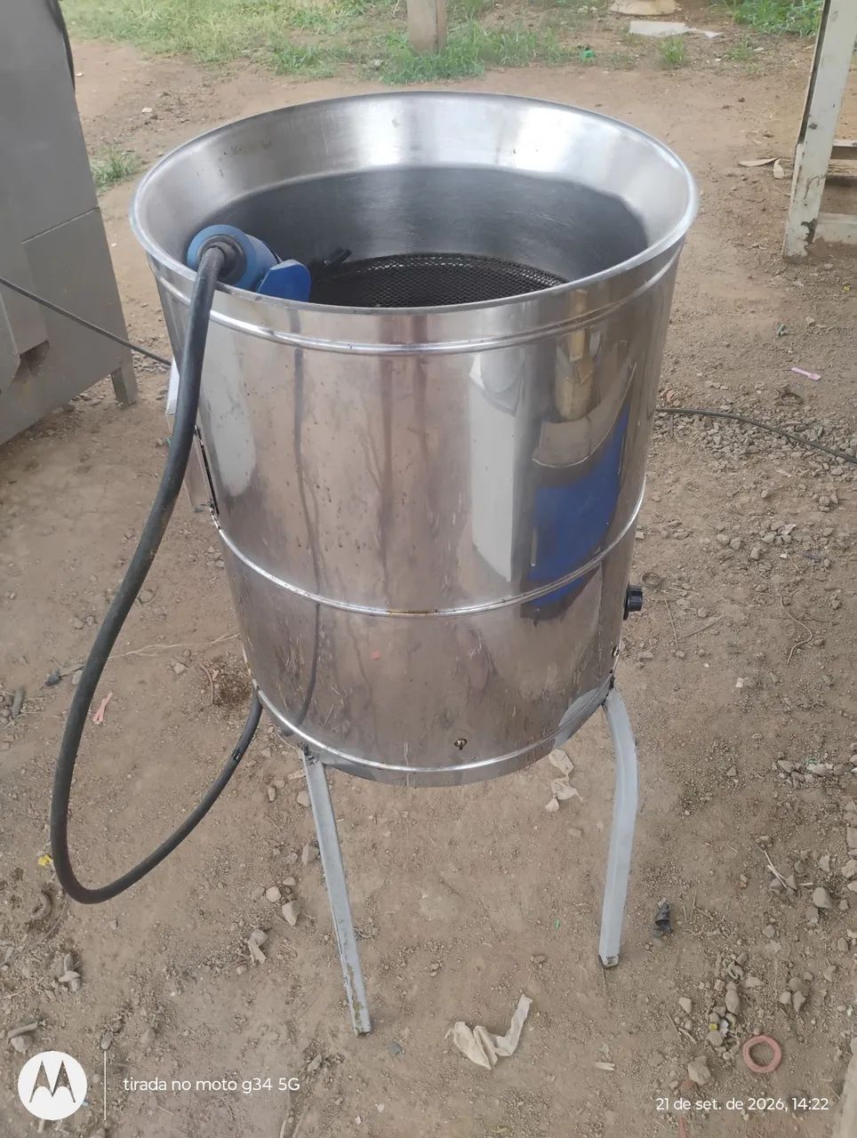 Fritadeira elétrica 220w - Foto 4