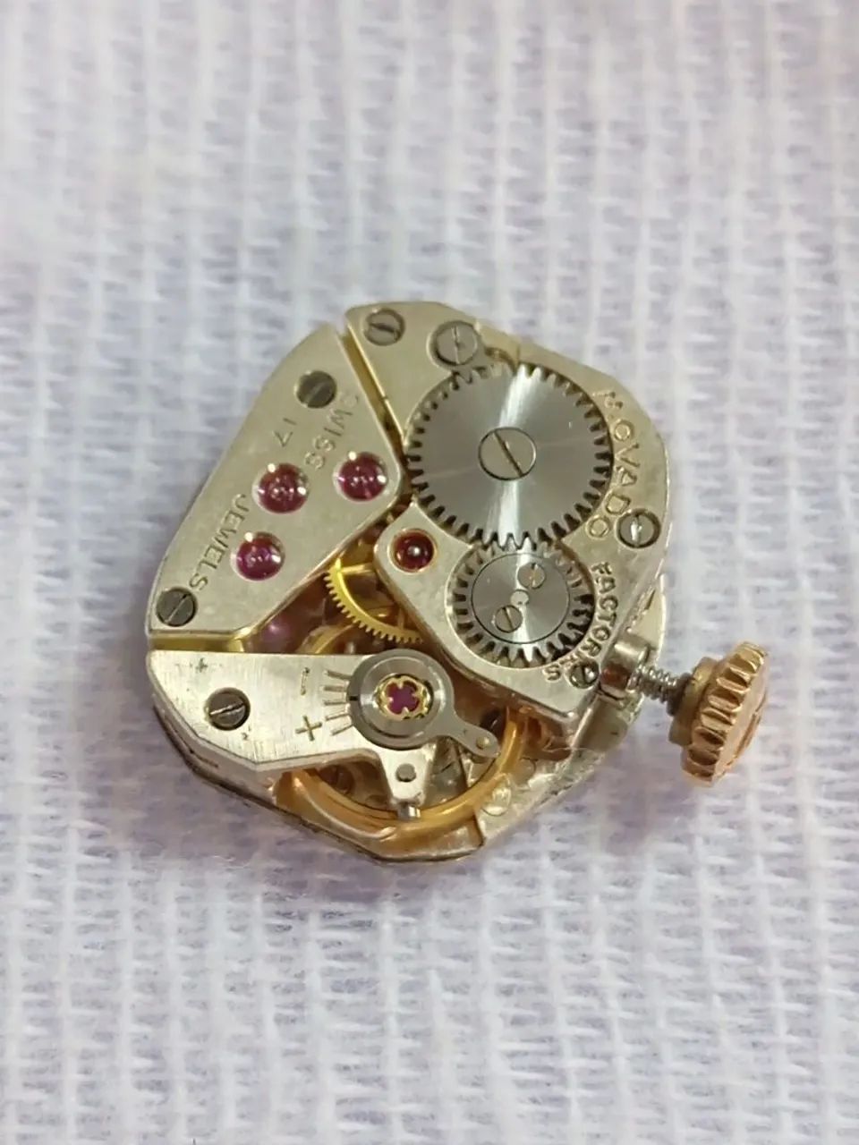 Relógio Movado feminino funcionando  - Foto 4
