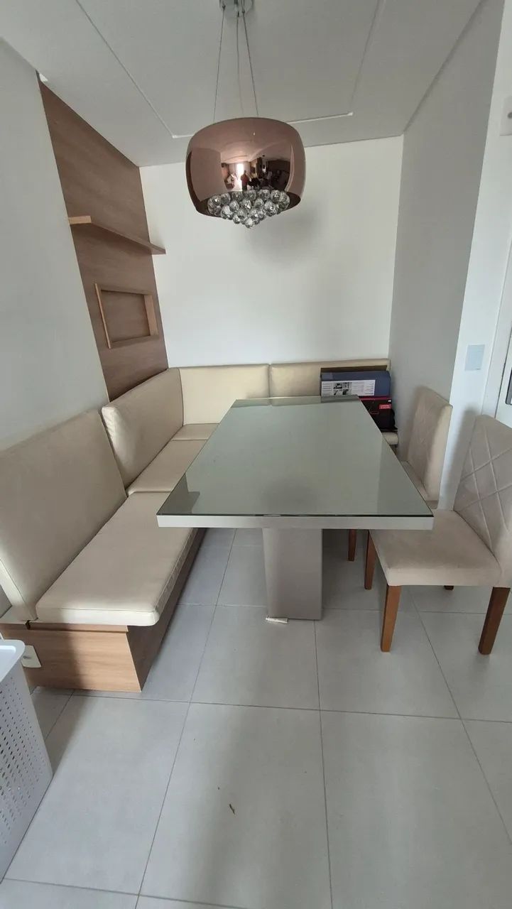 Mesa com banco alemã e 3 cadeiras