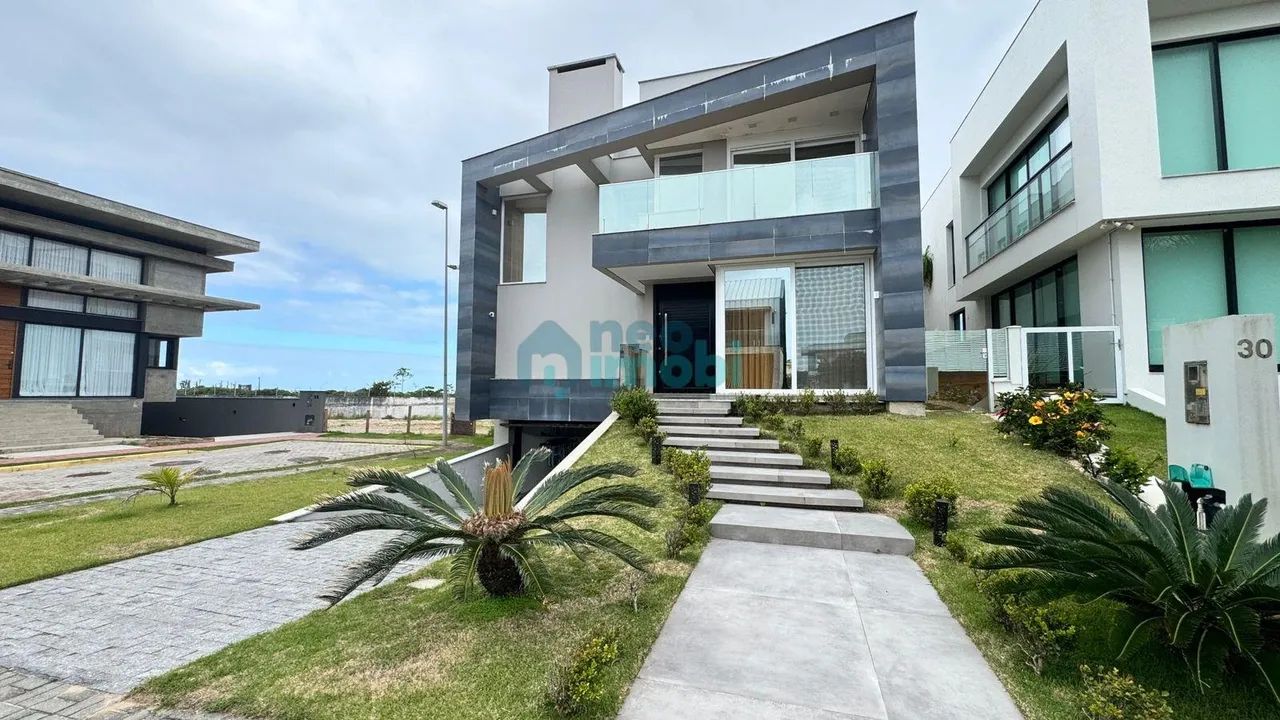 Casa com 4 dormitórios, Morro das Pedras, Florianópolis, SC - Foto 2