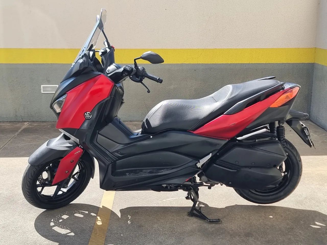 Yamaha XMAX 250 - Foto 2