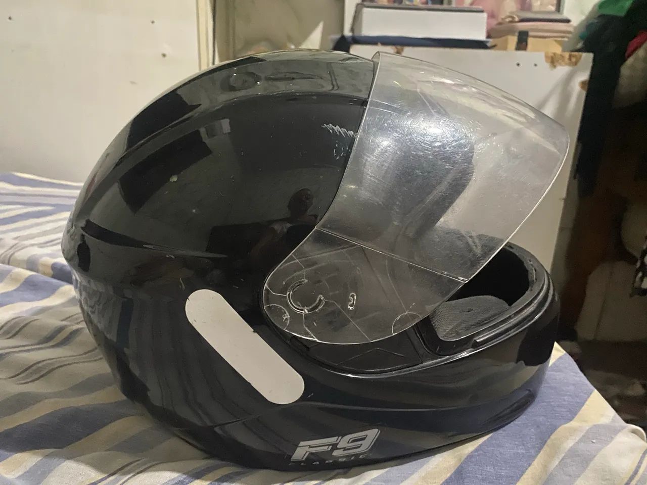 Capacete pouco usado  - Foto 3