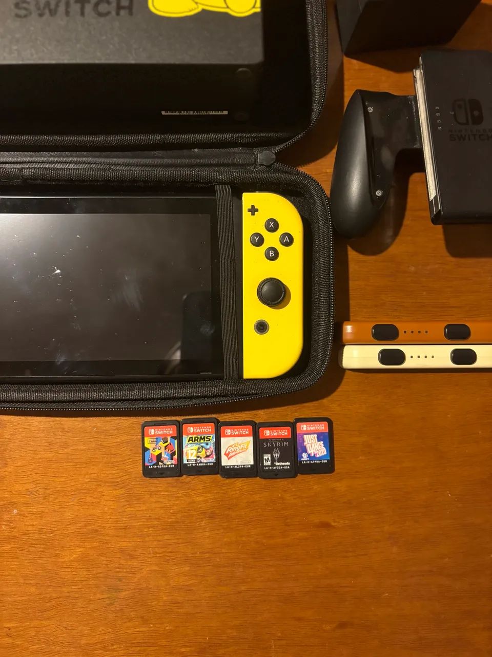 Console Nintendo Switch (Edição Let's Go Pikachu! - Foto 6