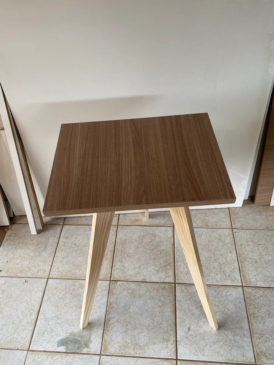 Mesa de cabeceira mdf madeirado  - Foto 3