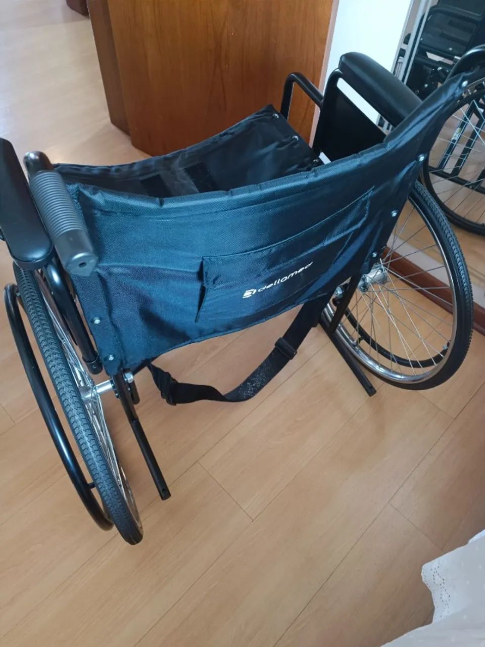 cadeira de rodas para obesos  - 180kgs - Foto 2