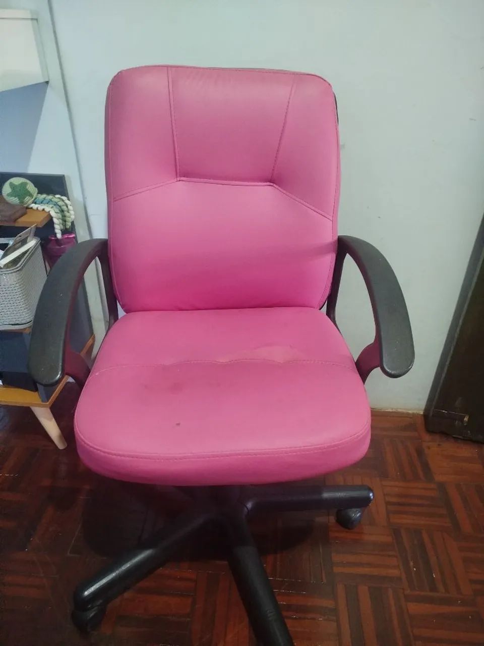 Cadeira de escritório rosa