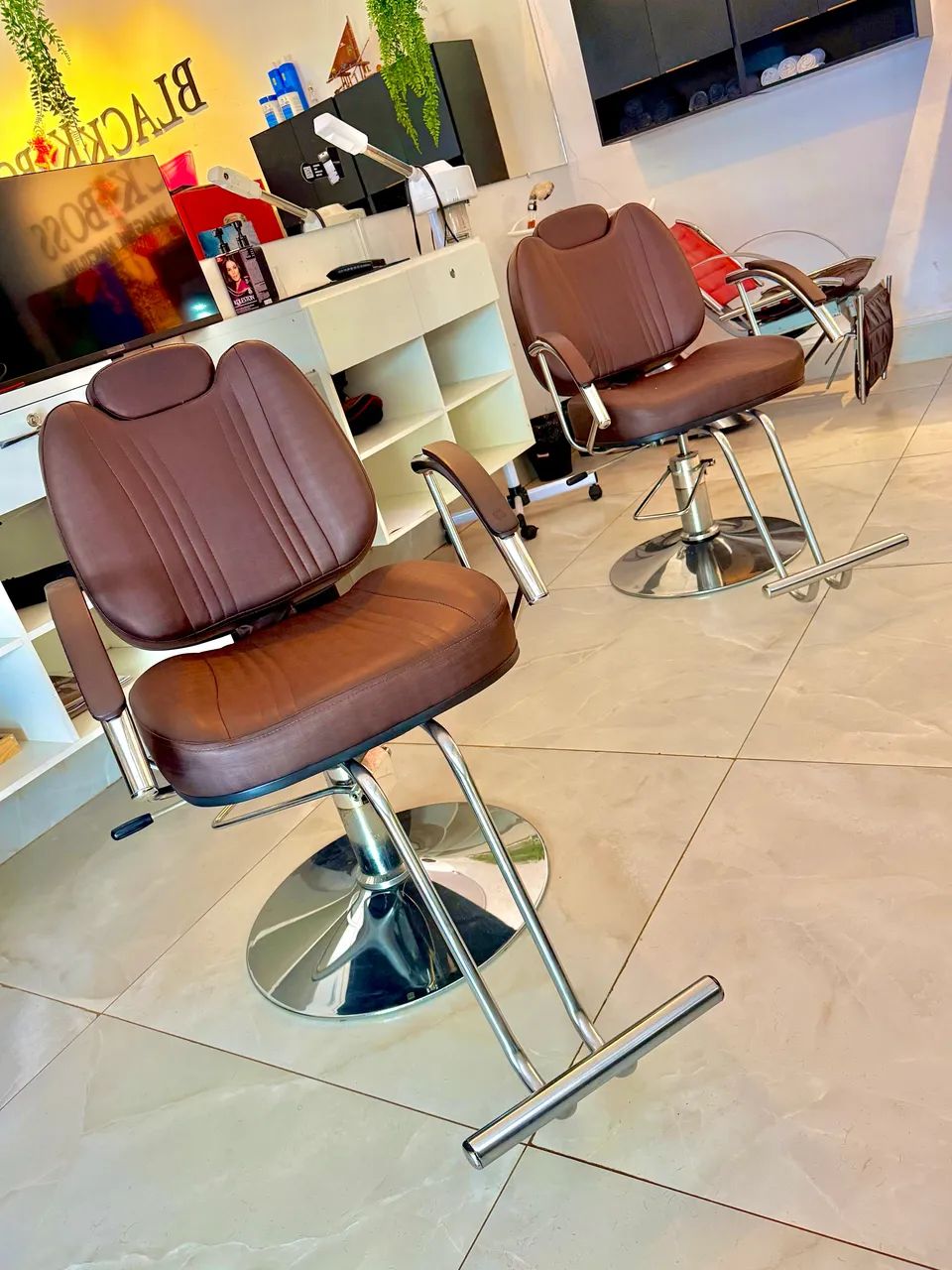 POLTRONA RECLINÁVEL- BASE REDONDA 