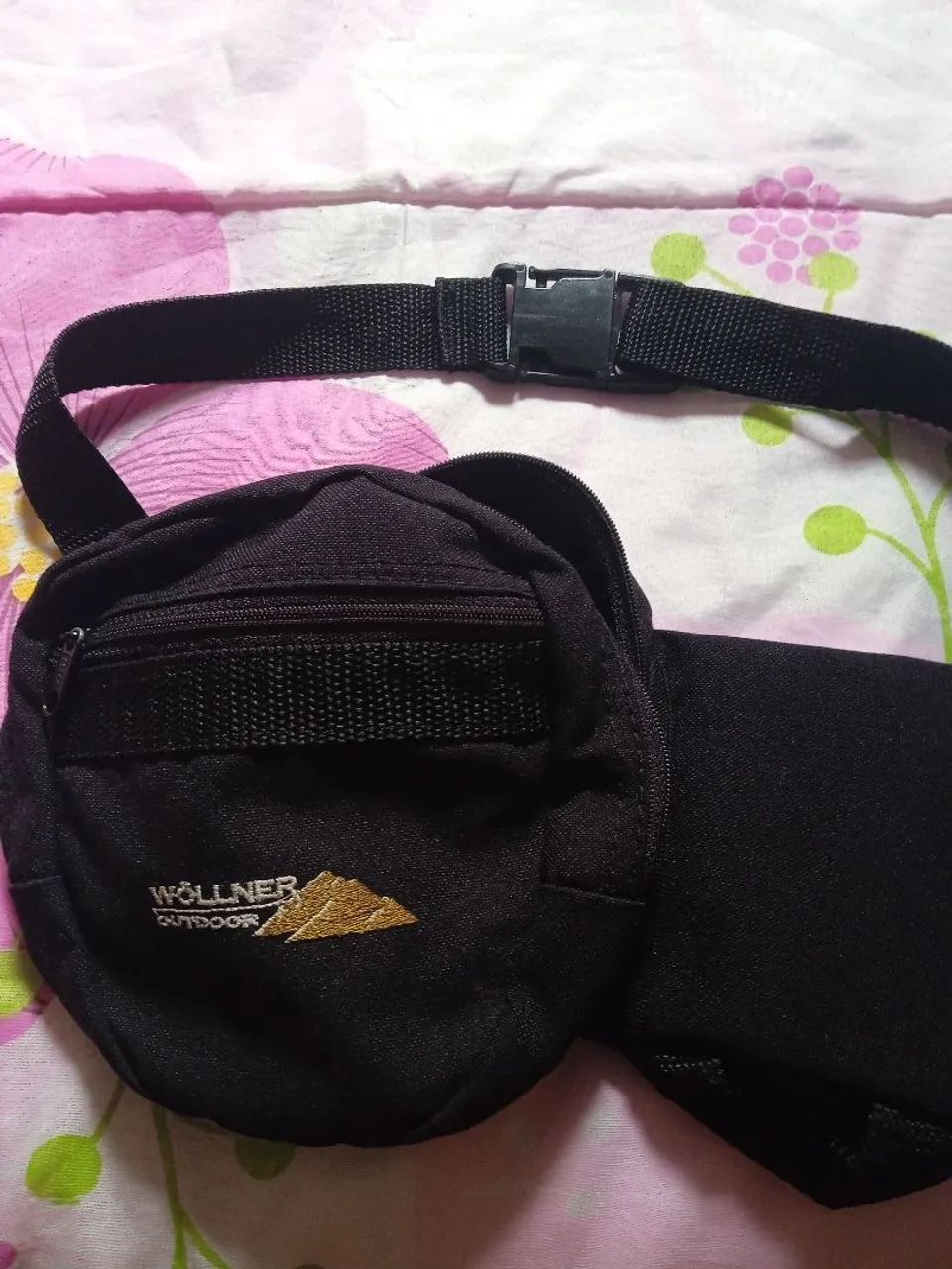 Uma bolsa pra colocar a água 