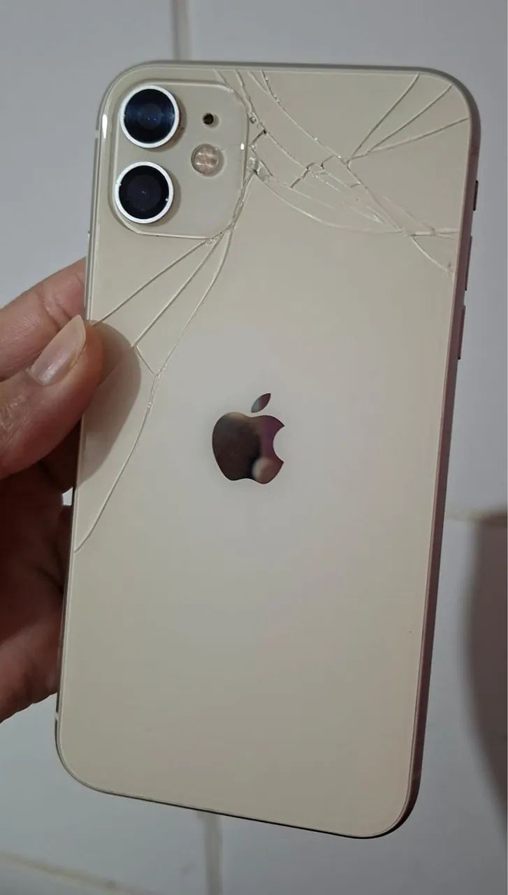 iPhone 11 - Foto 4