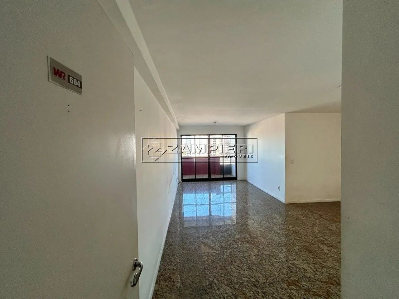 APARTAMENTO 3 QUARTOS PARA LOCAÇÃO NO FAROL - Foto 2