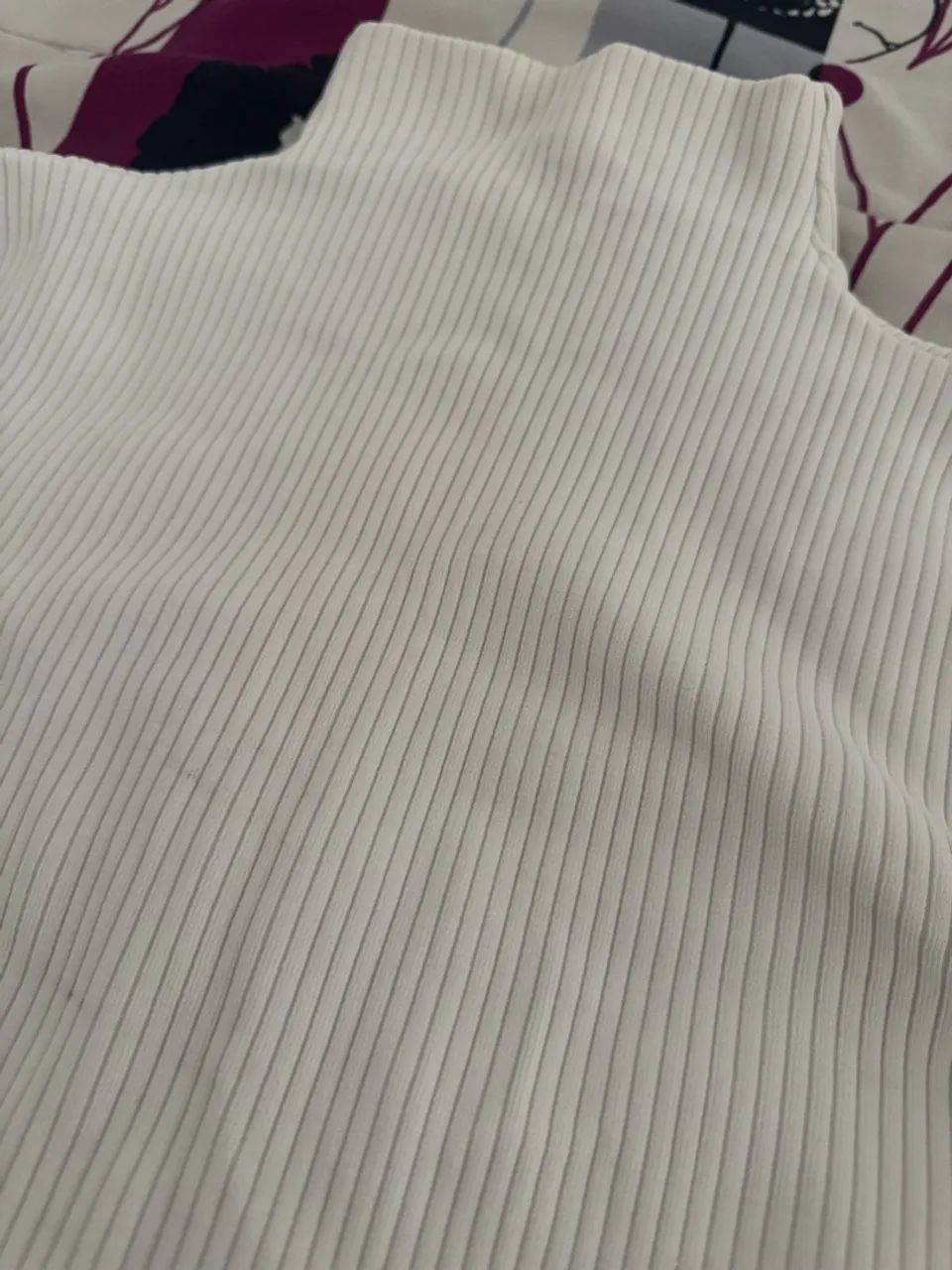 Cropped branco canelado  - Foto 2