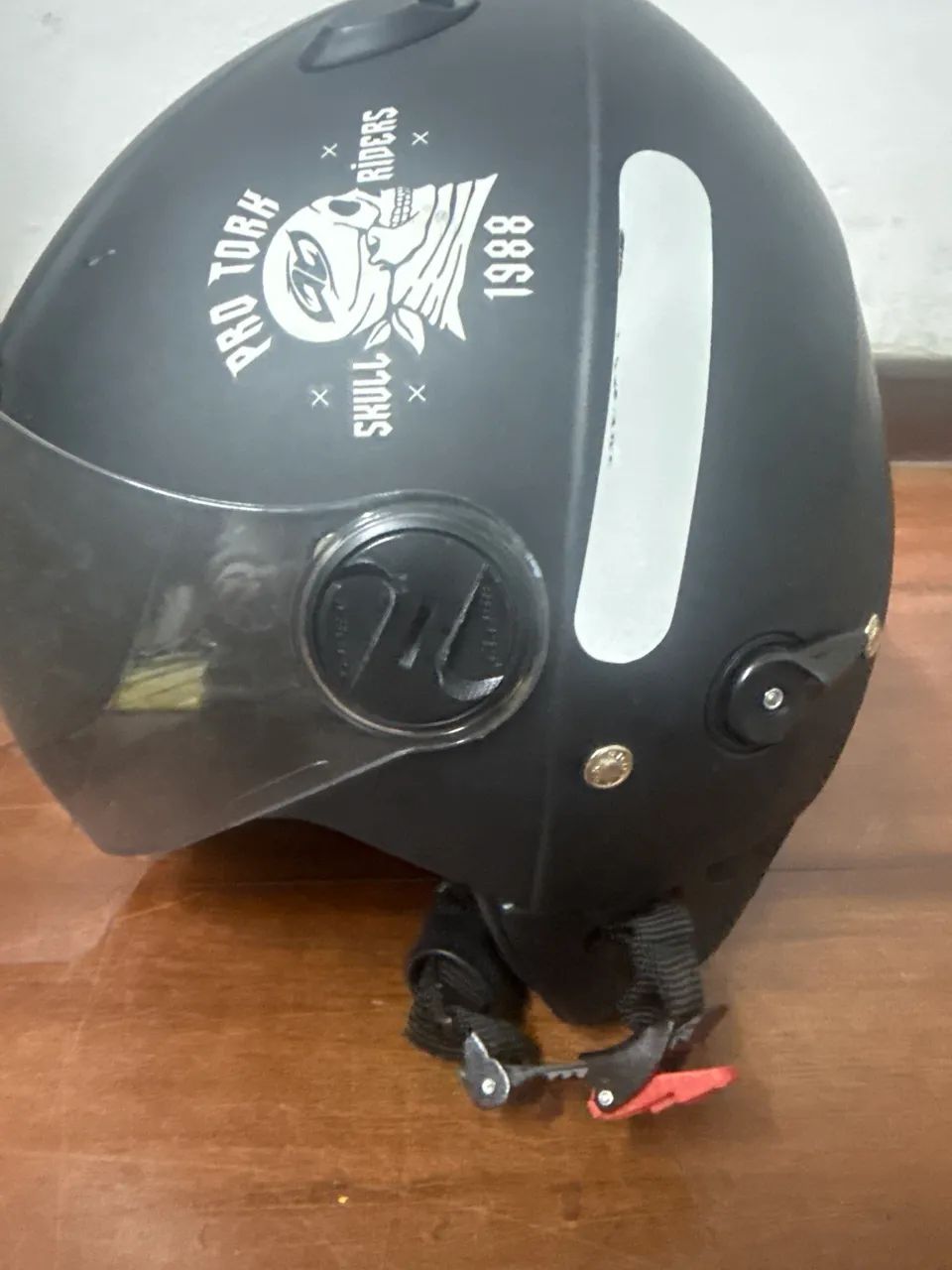 Capacete pro toro skull riders