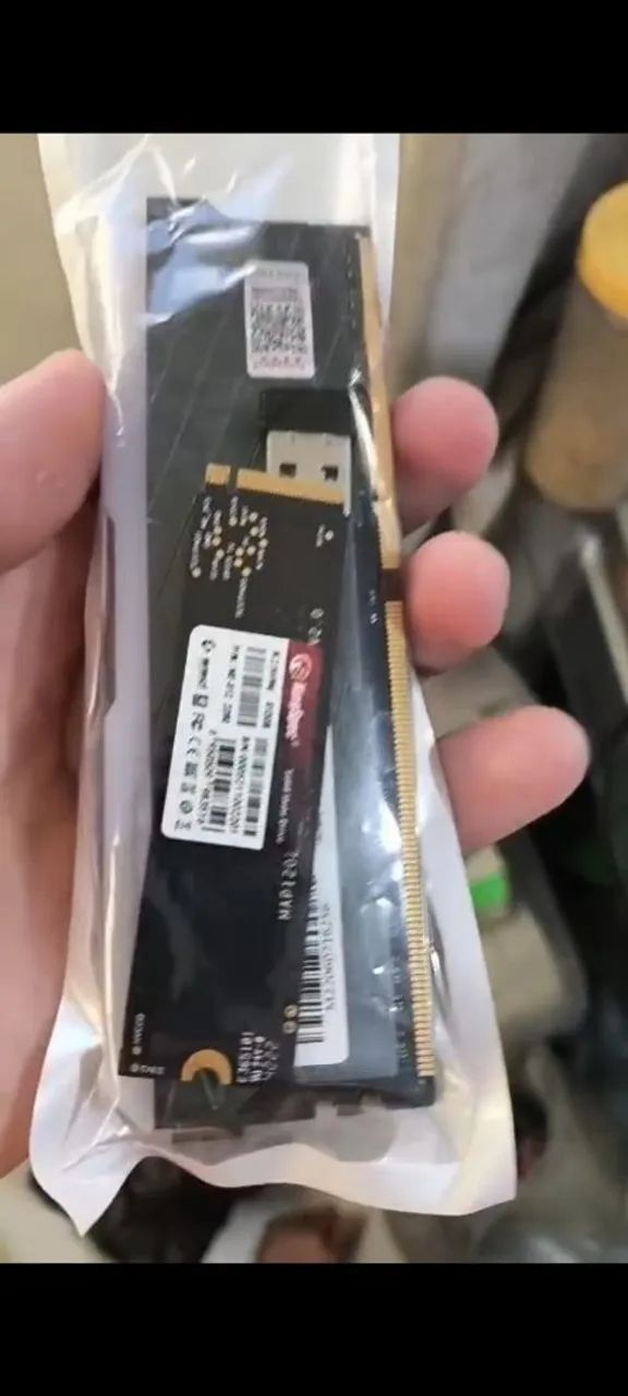 Memória Ram 2 de 8GB  - Foto 2