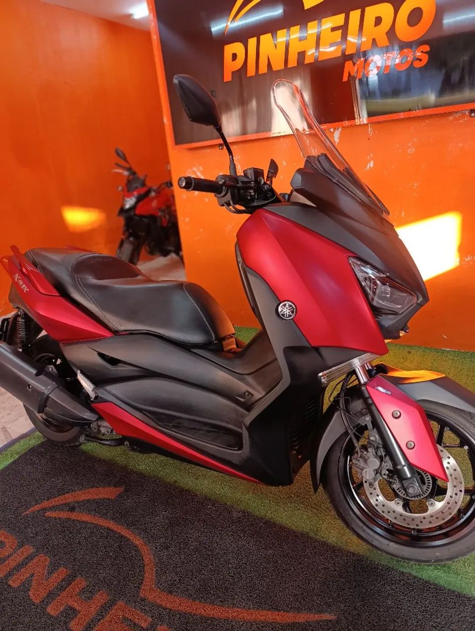 Xmax 2021 ABS  - Foto 2