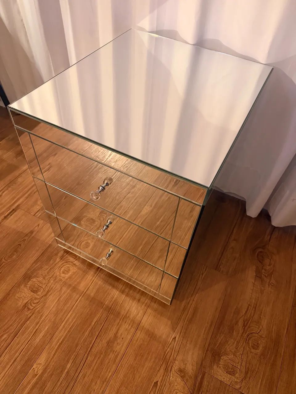 Mesa de cabeceira de espelho  - Foto 3