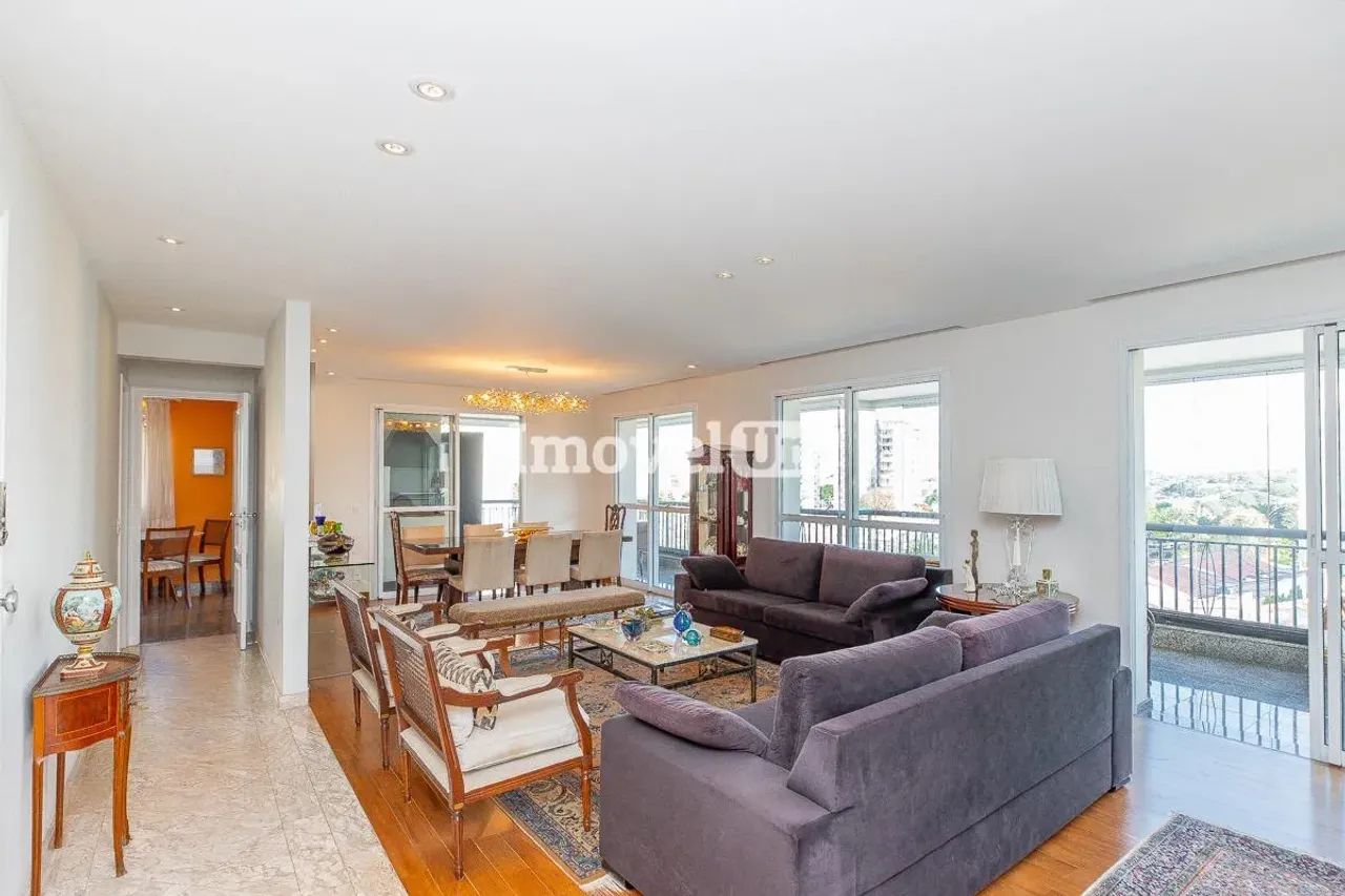 Campo Belo | Apartamento 3 quartos, sendo 3 suites