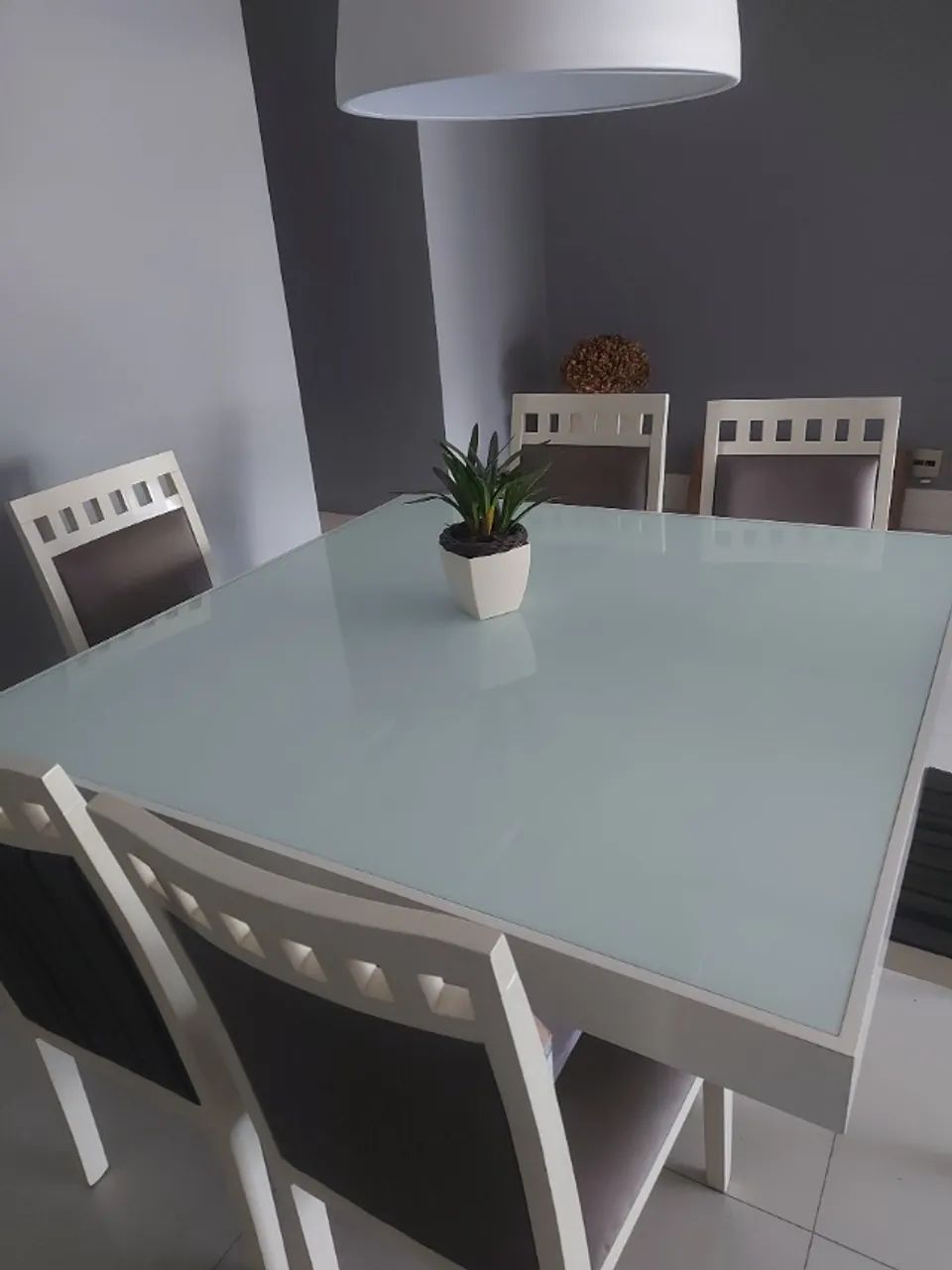 Mesa de jantar quadrada - Foto 2