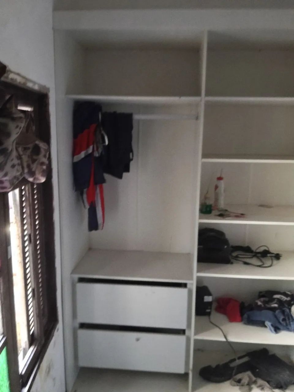 Closet em perfeito estado