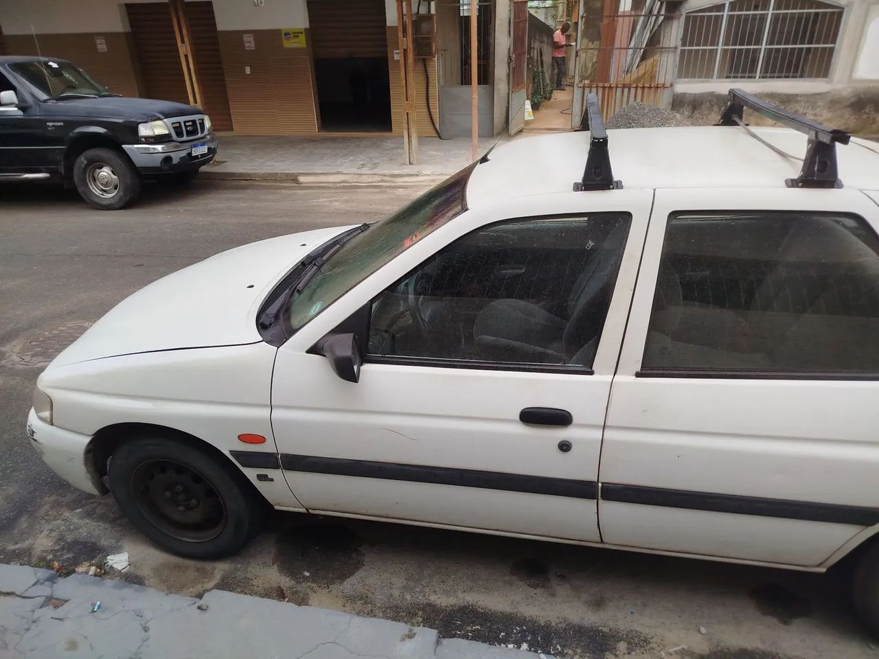 Ford Escort GL 1.8i 16V 4P 1997