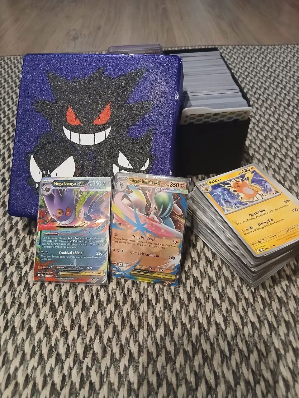 Bulk de Cartas Pokemon TCG - 150 cartas + 2 Megas EX - Foto 2