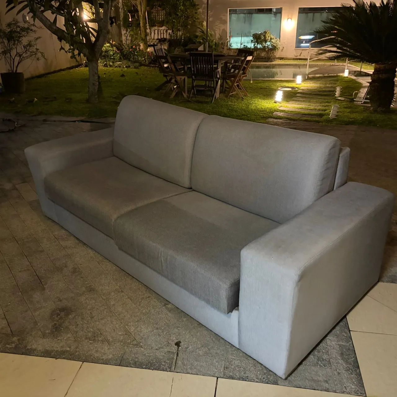 Sofá 2 lugares - 2,22m cinza457517279446968322