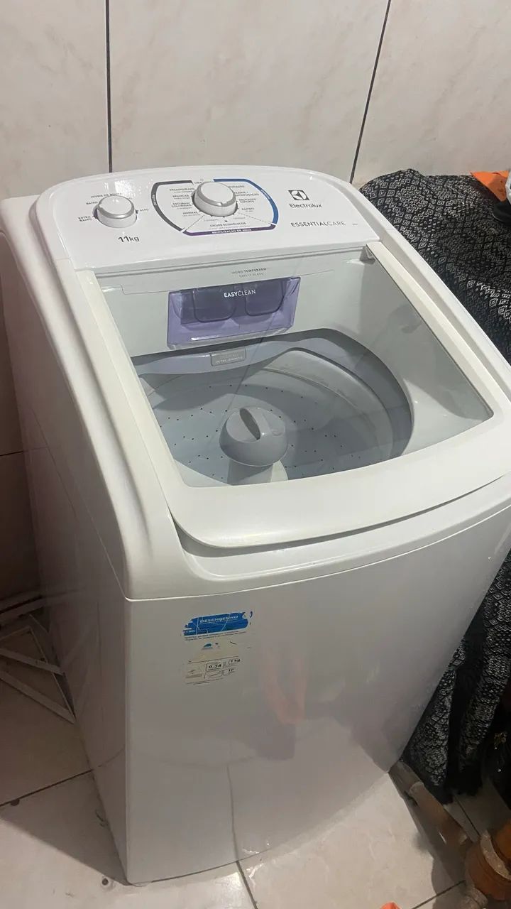 Maquina de lavar ELECTROLUX - 11KG essencialCare