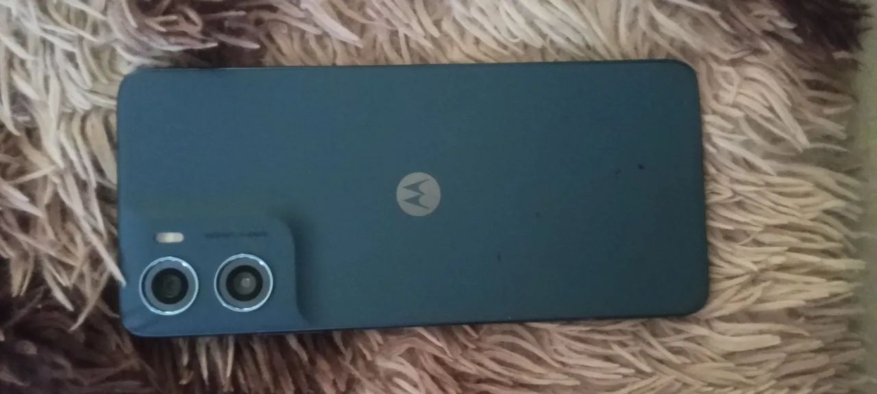 Celular novo sem nenhuma marca de uso  - Foto 2