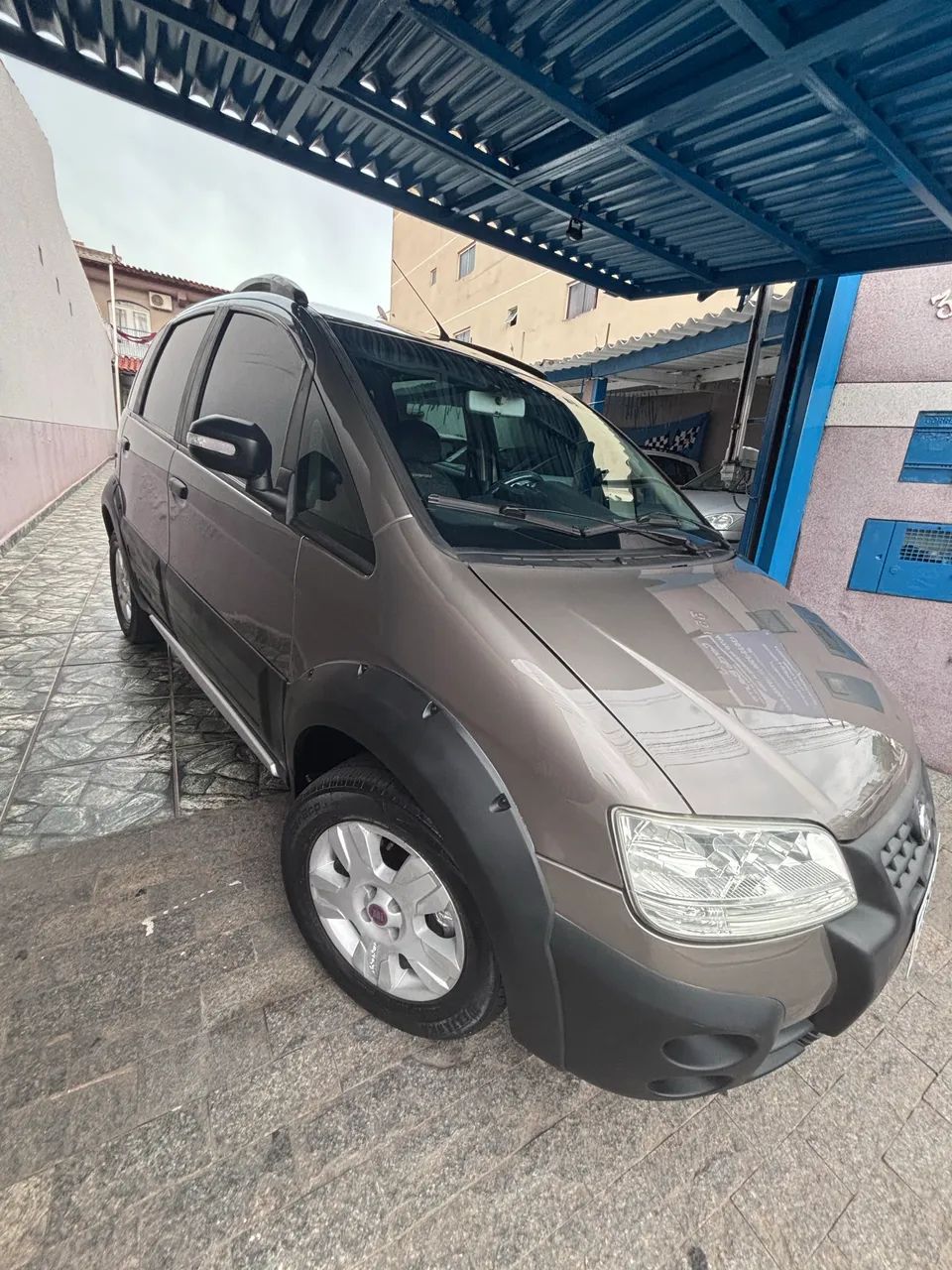 Fiat Idea Adv./ Adv.lock.dualogic 1.8 Flex 5P 2010