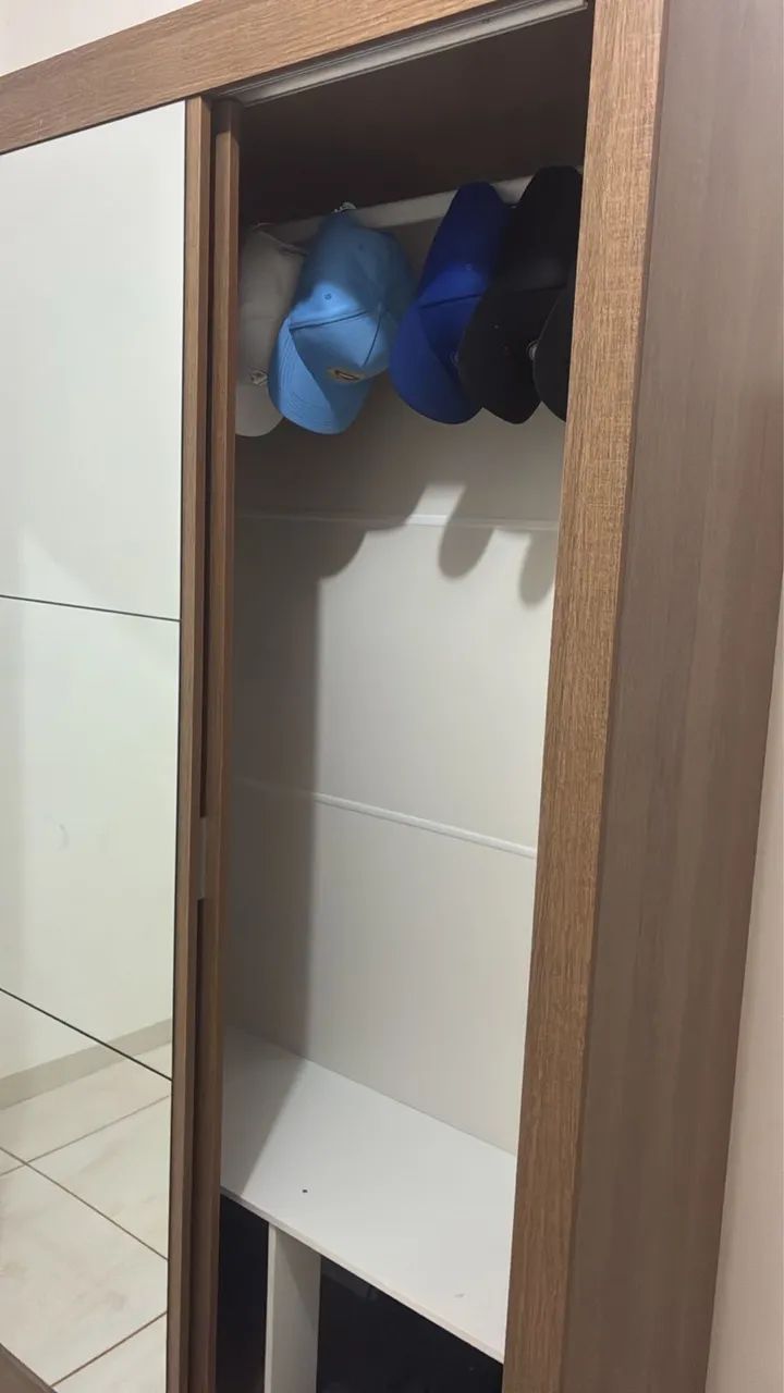 Guarda roupa solteiro 