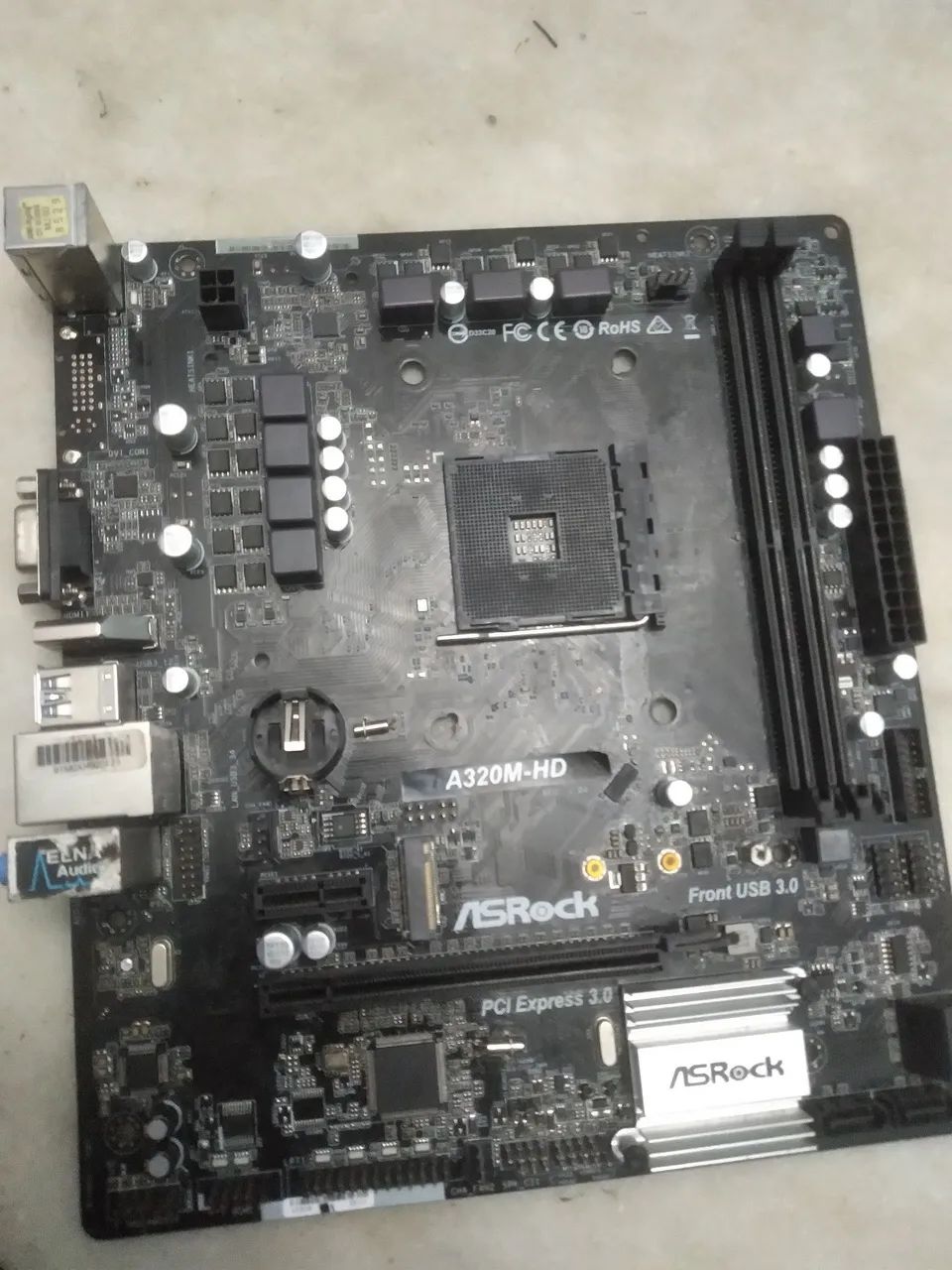 Placa mae ASROCK A320 M - Foto 2