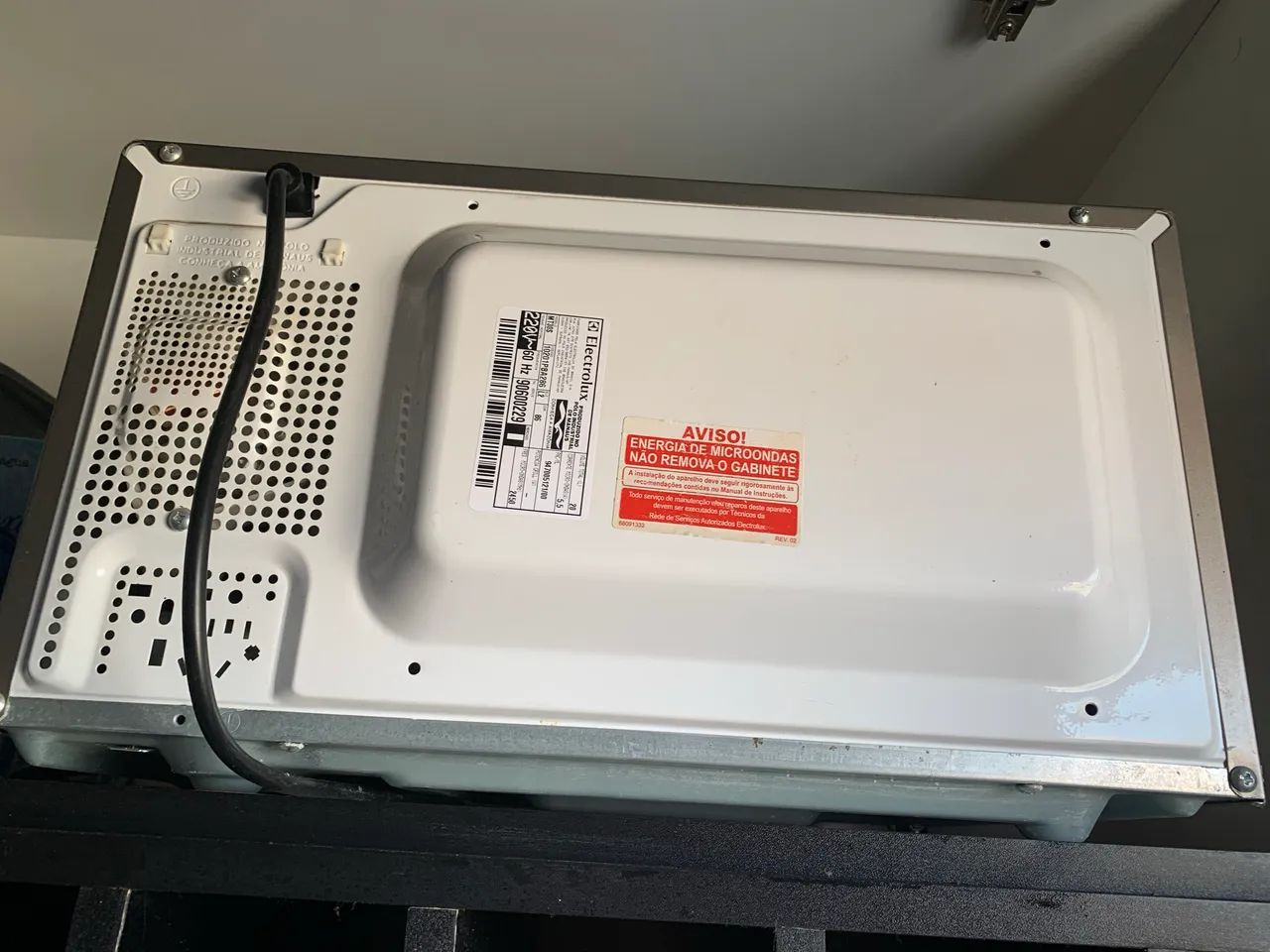 Micro-ondas Electrolux MT305 20L - Foto 3