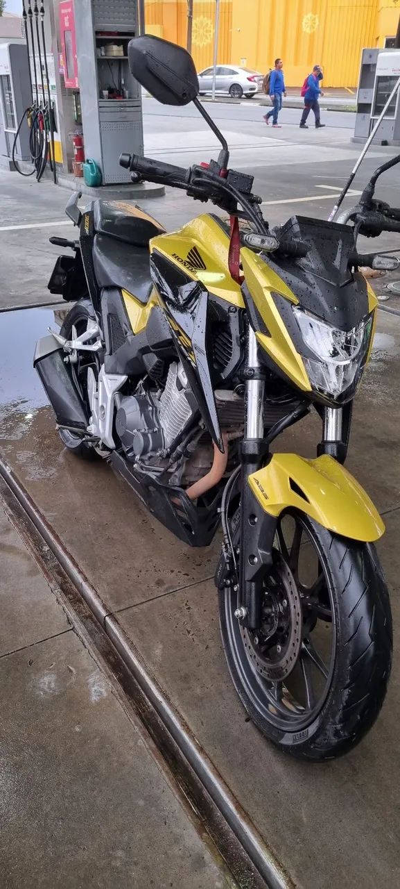 CB TWISTER 300F - Foto 2